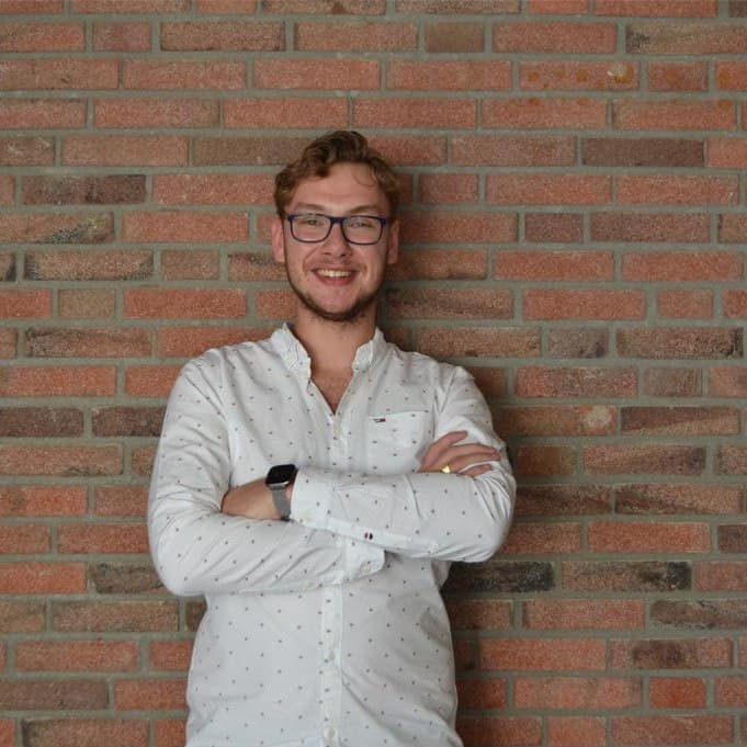 Niels of Life Token; Community Manager
